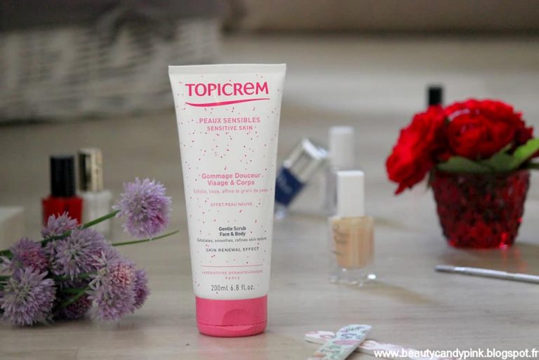 Topicrem Gentle Scrub Face & Body Gel Tẩy Tế Bào Chết Cho Mặt Và Toàn